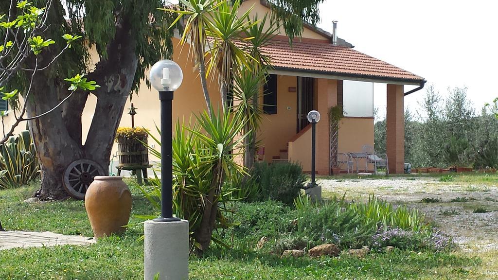 Vila Agriturismo Podere La Cascata Massa Marittima Exteriér fotografie